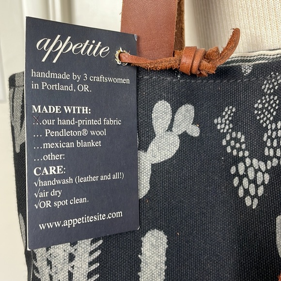 NWT small cactus tote Handprinted. - Picture 6 of 6